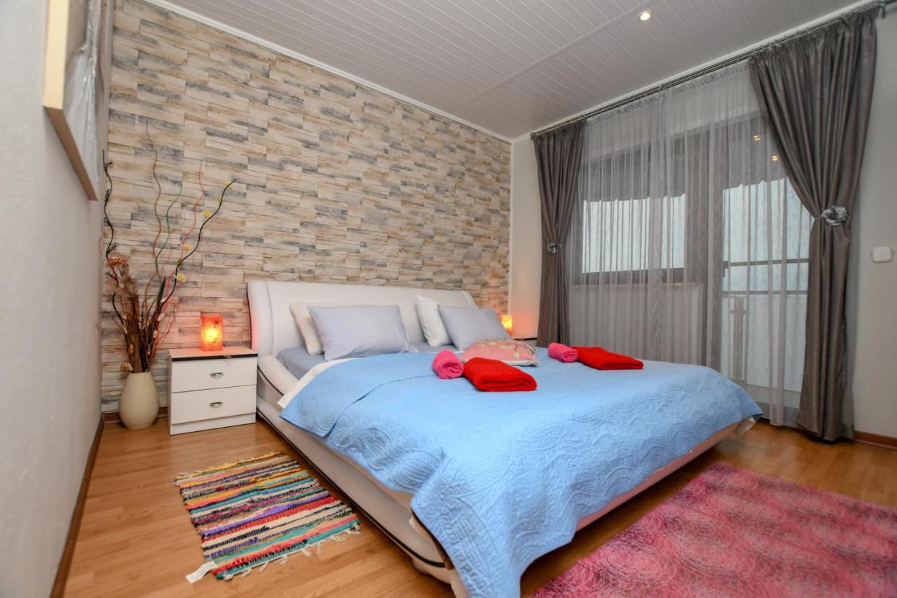 Apartment Camelia Porec Exterior photo